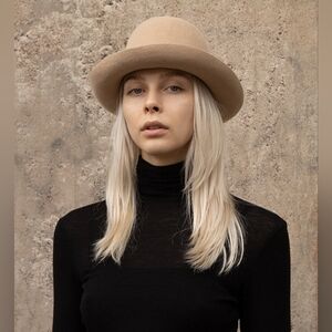 éN Hats Elegant Tan Women's Hat